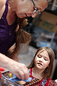 Rebecca Steiner Murray and her grend daughter